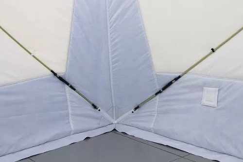 Зимняя палатка для рыбалки Pulsar 3T Long Compact имеет надежный каркас Зимняя палатка для рыбалки Pulsar 3T Long Compact имеет надежный каркас