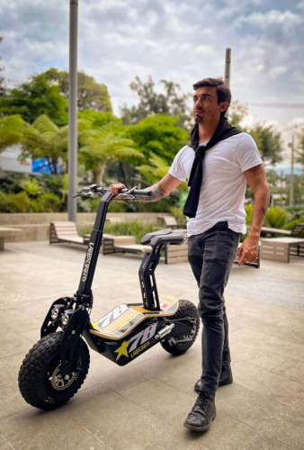 Электросамокат VeloCifero MAD 2000W в Улан-Удэ